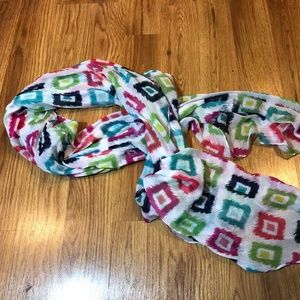 Thirty One Candy Corners Scarf